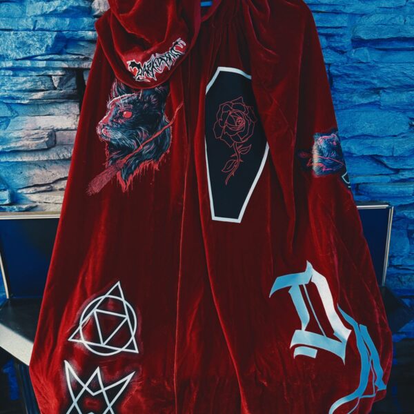 Red Velvet Magicians Cloak 1:1